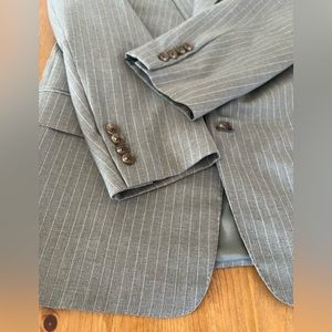 Hickey Freeman Wool Gray Pinstripe Mens Suit Sz 40R